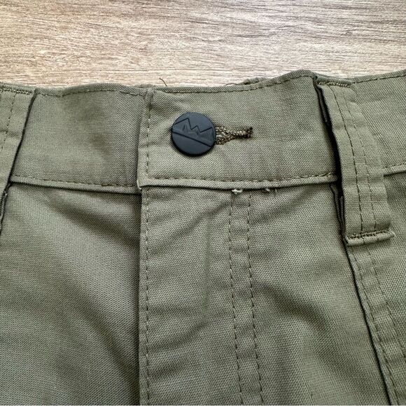 Wrangler Men's Size 32 Seneca Outdoor Trail Short 112317630 Dusty Olive - Picture 4 of 14